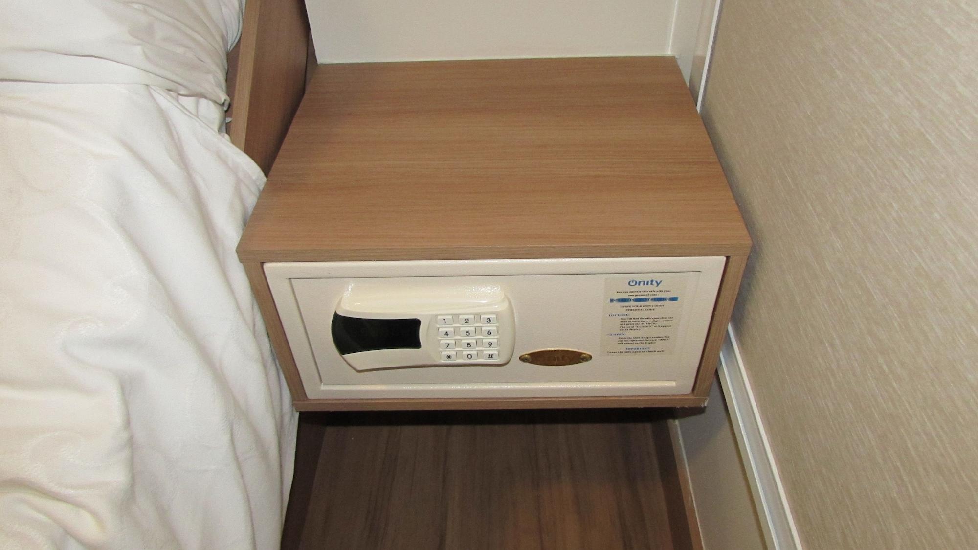 Hotel I5 Play 4*