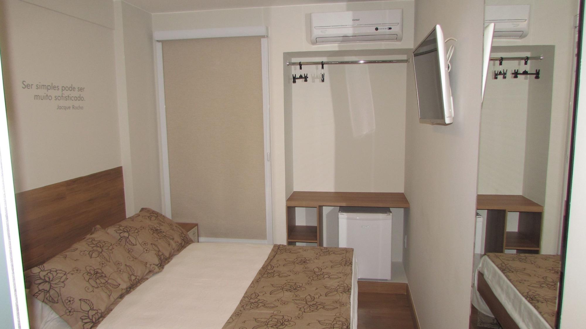 Hotel I5 Play
